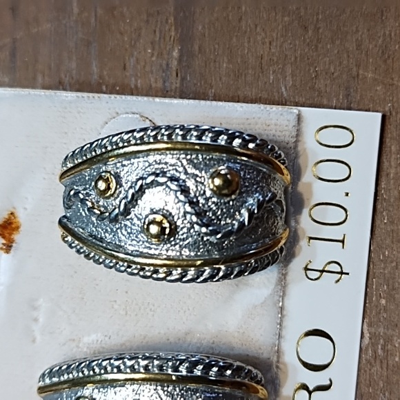 Vintage Coro Earrings, Gold & Silver with Large Backs, Original Hang Card - Picture 5 of 5